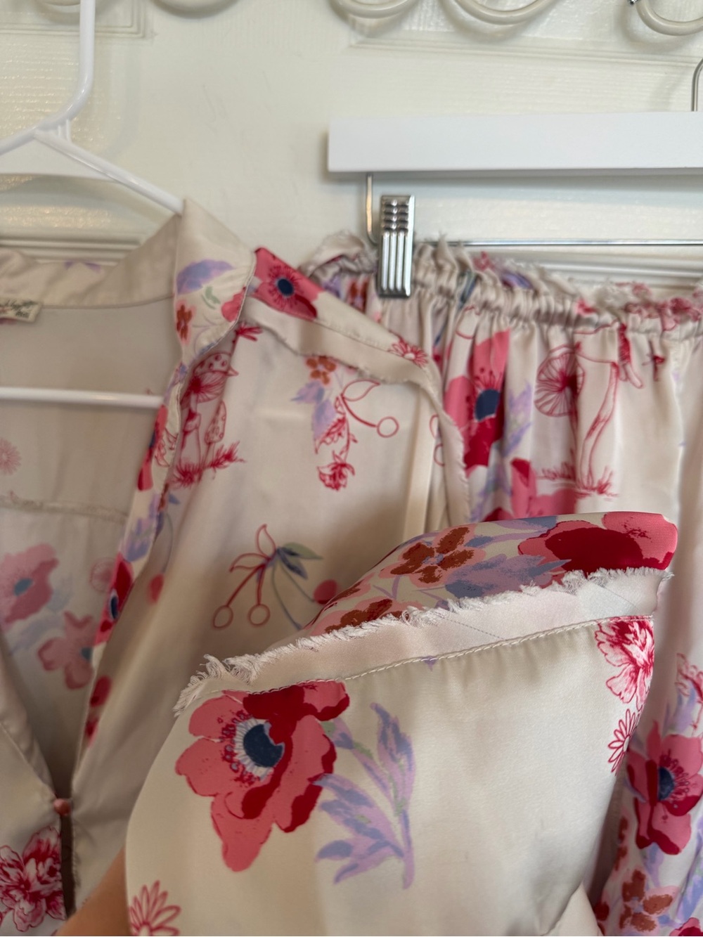 Free People Intimately Floral Cream Women's Pajama Set Size L - Picture 7 of 9